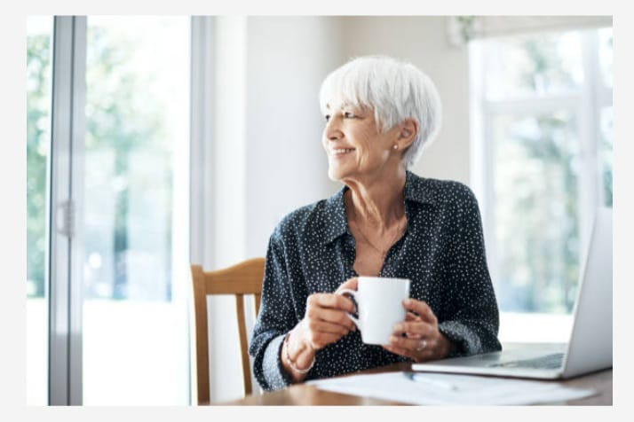 How to Avoid Pitfalls When Hiring a 50+ Freelancer: Best Practices for Success